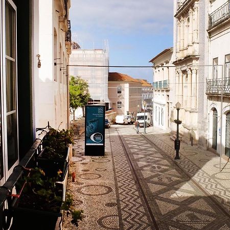 Family House Vandrehjem Aveiro Eksteriør billede